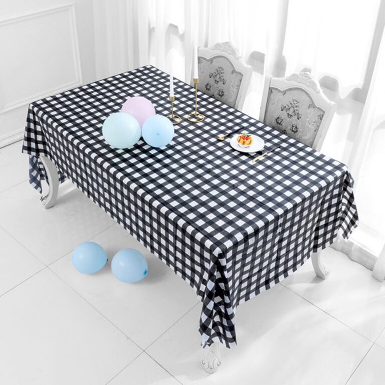 Checkered Tablecloth Checkered Tablecloth